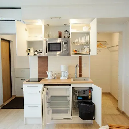 Karusselli Apartement Parnu Exterior photo